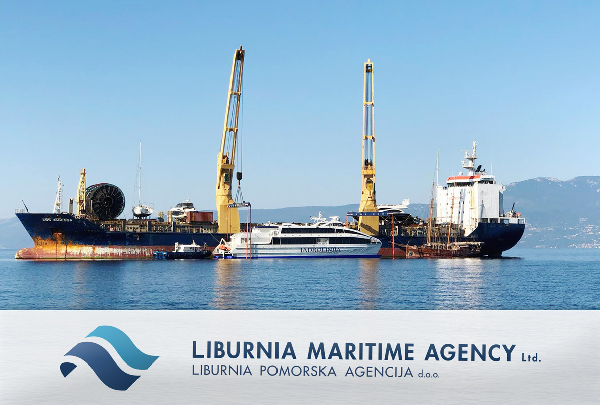 Liburnia-discharging-a-40m-long-Catamaran