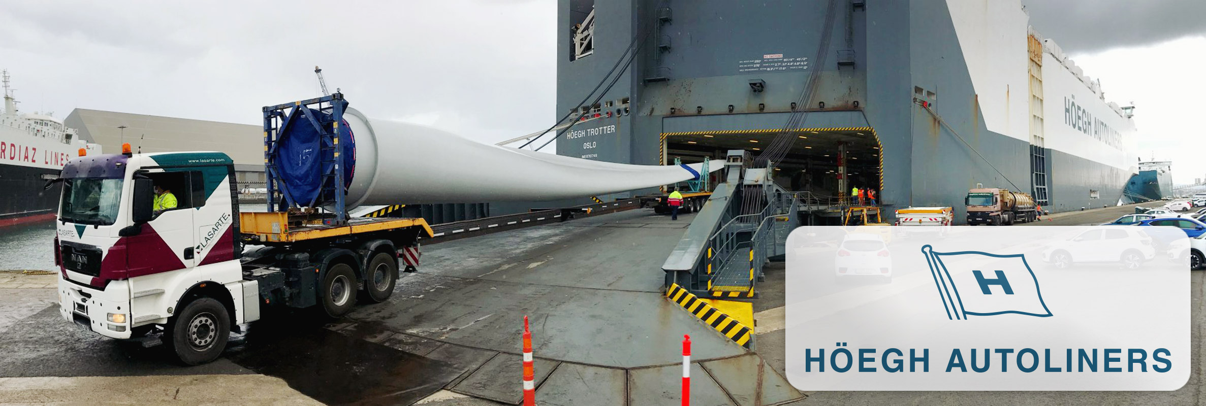 Höegh Autoliner Transported 45-metre Long Rotor Blades from Spain to Australia